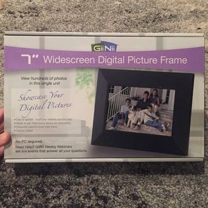 Black digital picture frame
