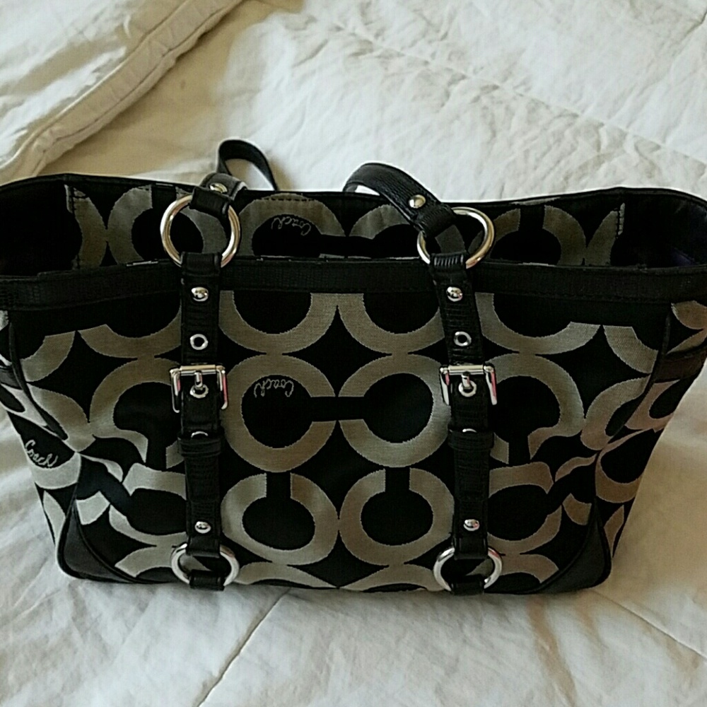 Too many purses