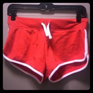 Hxxm red shorts Clearance