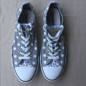 Grey/White Polka-Dot Converse All Stars