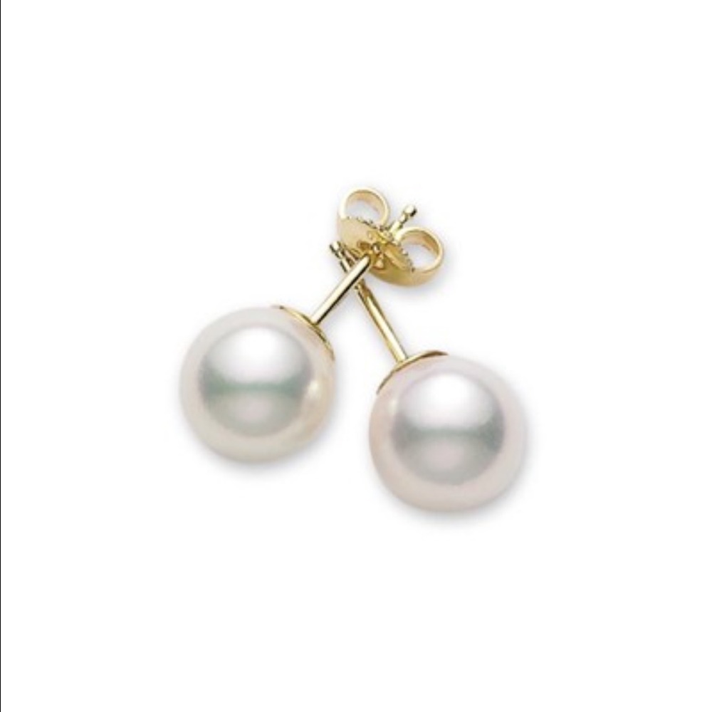 MIKIMOTO Stud Earrings in Yellow Gold