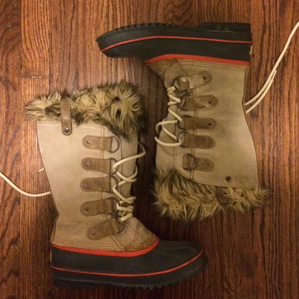 Sorel Joan of Arctic boots