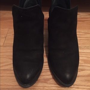 Steve Madden Adelphie Cut Out Booties