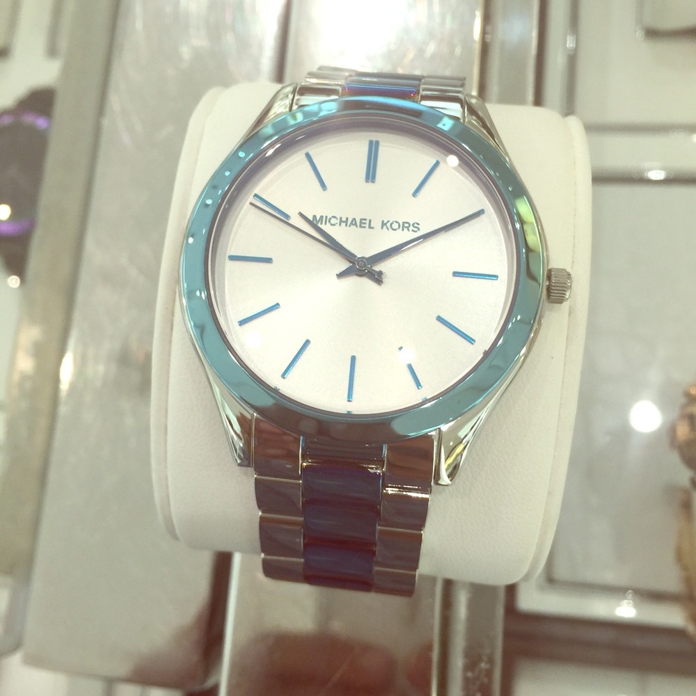 MK watch