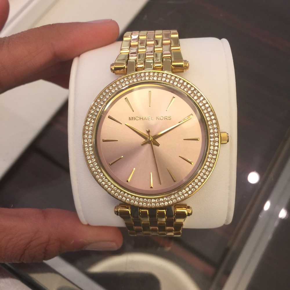 MK watch