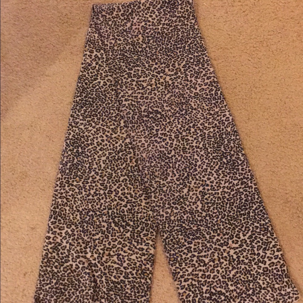 Leopard scarf