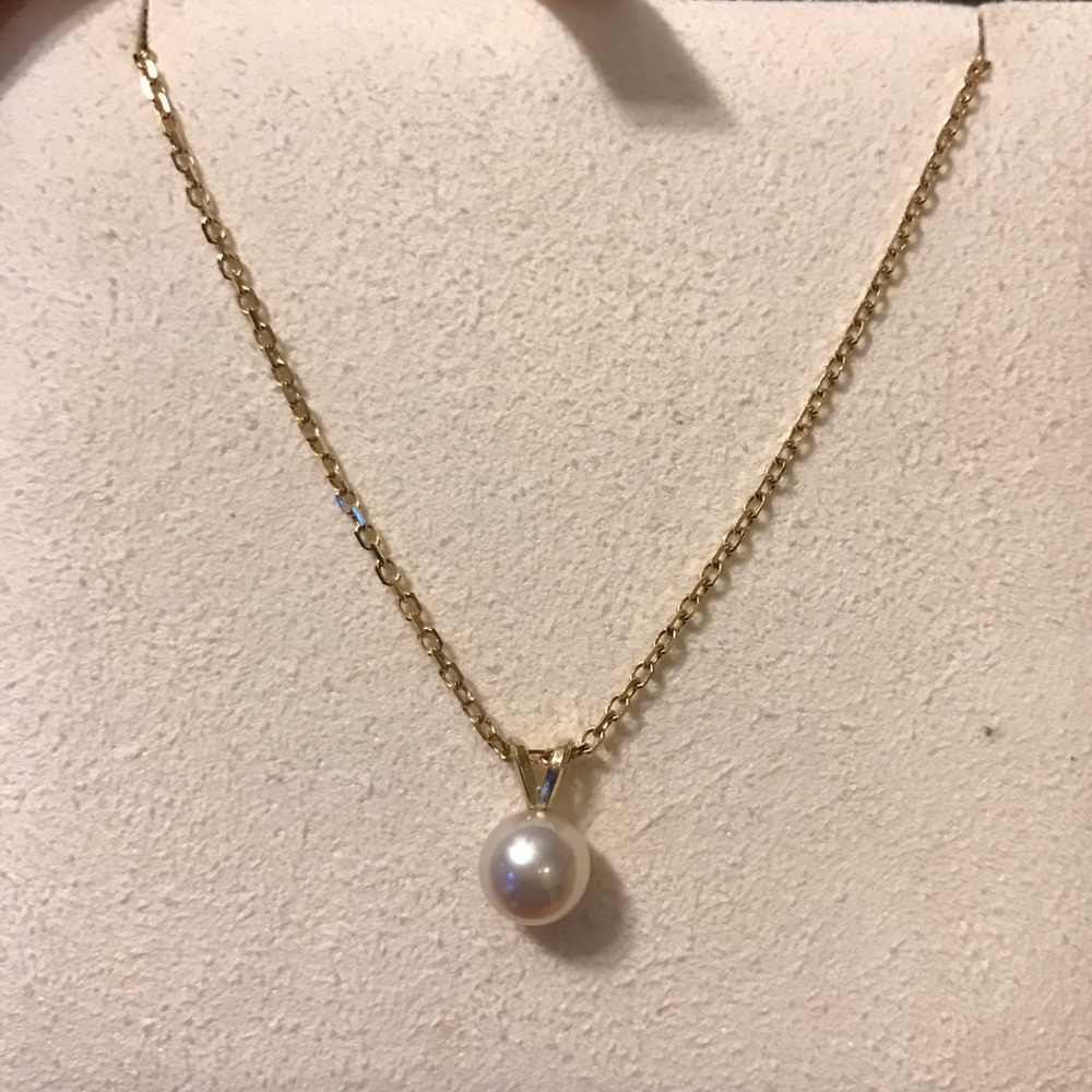 MIKIMOTO Akoya Cultured Pearl in Yellow Gold
