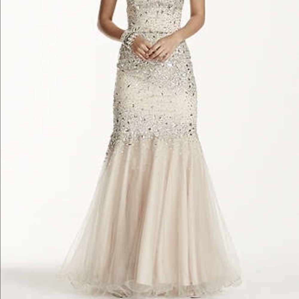 PROM DRESS MERMAID STYLE -PRICE IS NEGOTIABLE-