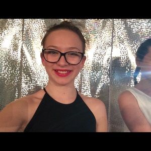 Meet your Posher, Hannah