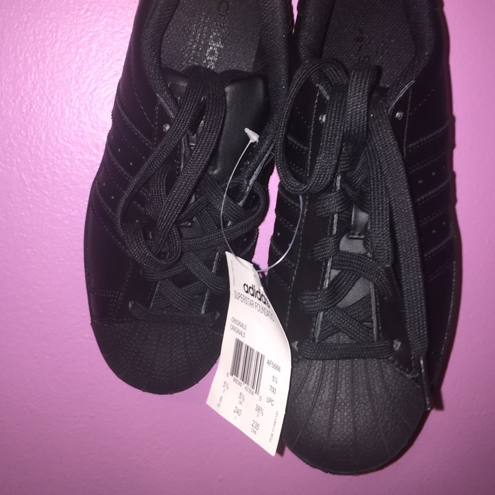 💙Adida's Superstar Sneakers💙