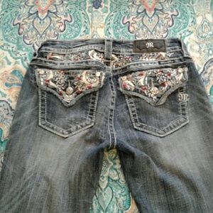 2 pair of WOMEN'S MISS ME JEANS both size 28