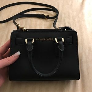 ❌FINAL❌ Michael Kors Mini Crossbody