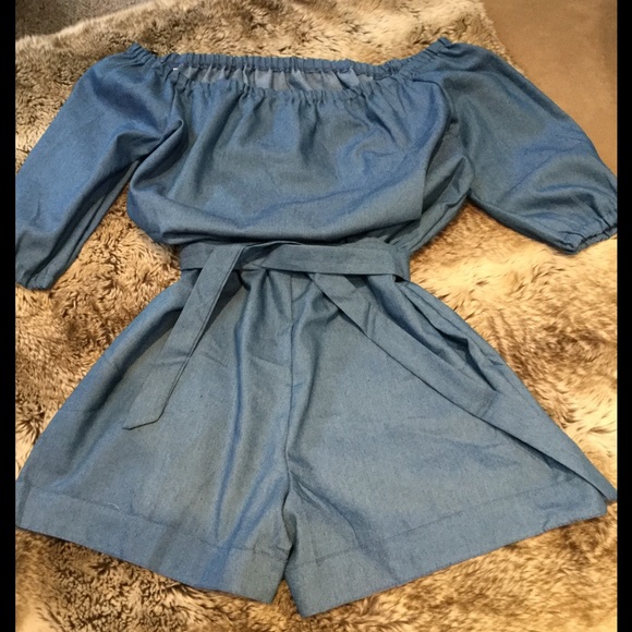 ☀️Sale☀️Saturday Denim Off Shoulder Romper - Picture 4 of 6