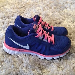 Women's nikes