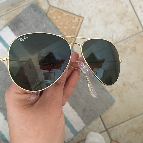 Aviator Ray Bans - Picture 3 of 3