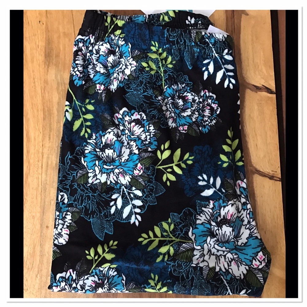 Floral Print Leggings OS - Picture 3 of 4