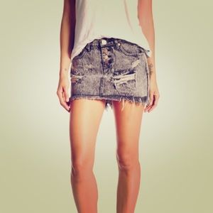 One Teaspoon Junkyard Mini, 24