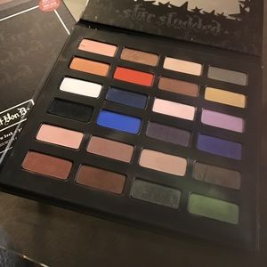 Kay von d star studded palette