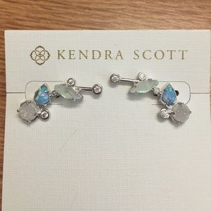NWT Kendra Scott earrings