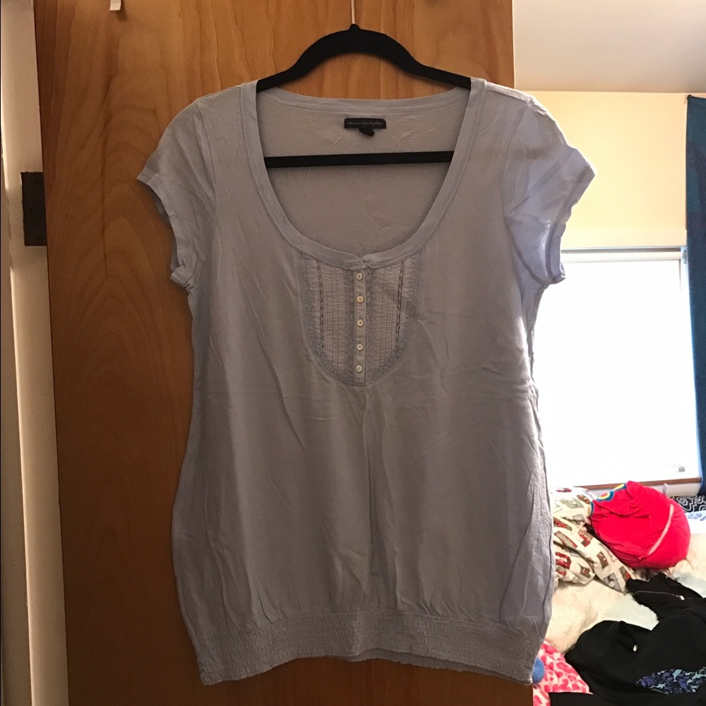 AE BNWOT Short Sleeve Pastel Tee Shirt