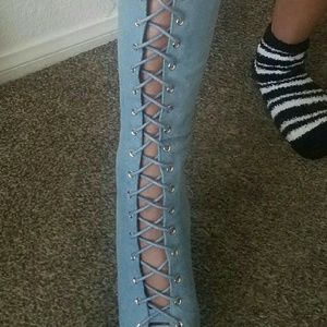 KNEE HIGH DENIM BOOTS