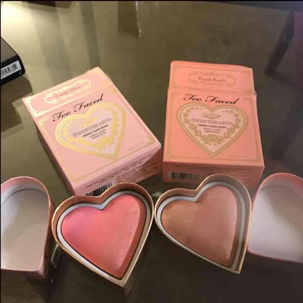 Too faced blushes