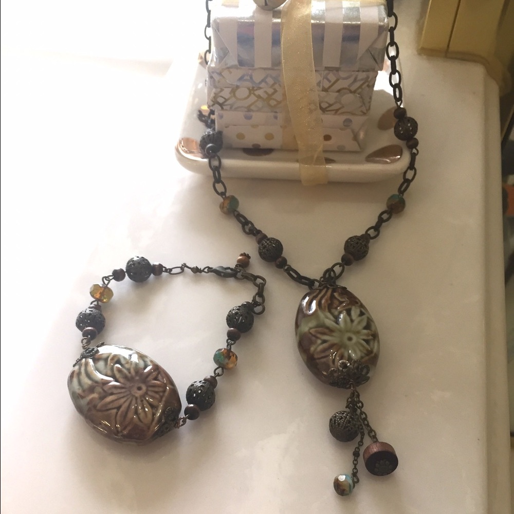 Necklace and Bracelet Set