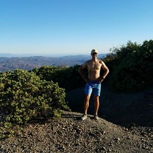 Meet your Posher, Mitchell