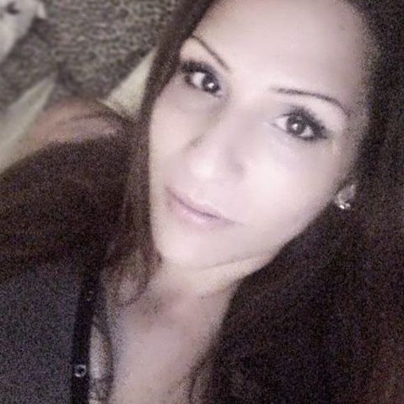 Meet your Posher, Julia - Picture 1 of 1