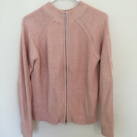 Peach H&M sweater- BNWOT - Picture 2 of 3