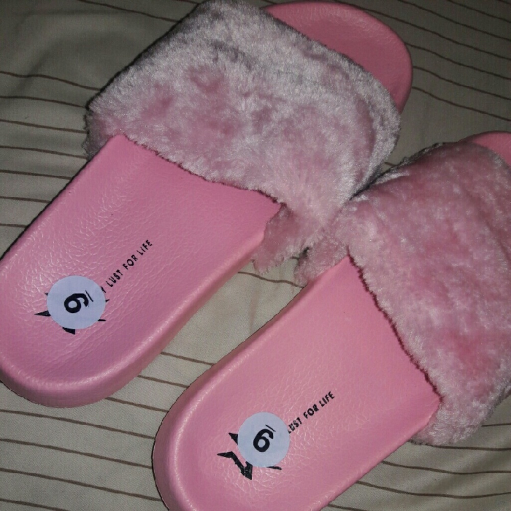 Fury Pink Slides