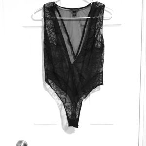 Victoria's Secret black lace teddy ❤️