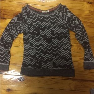 Buckle sweater