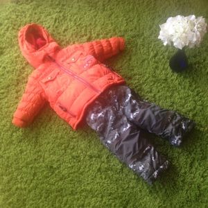 Kids snow/ski adjustable suit 12months