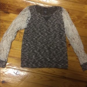 Buckle sweater