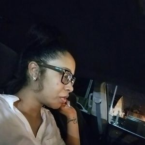 Meet your Posher, Lakia