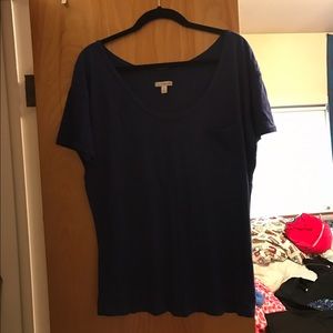 AE NWOT Short Sleeve Scoop Neck Tee Shirt