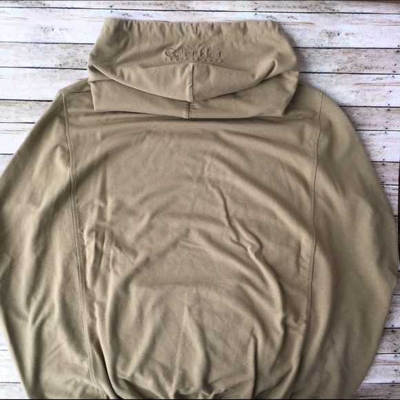 CLEARANCE! Calvin Klein Hooded Sweatshirt - Picture 4 of 6