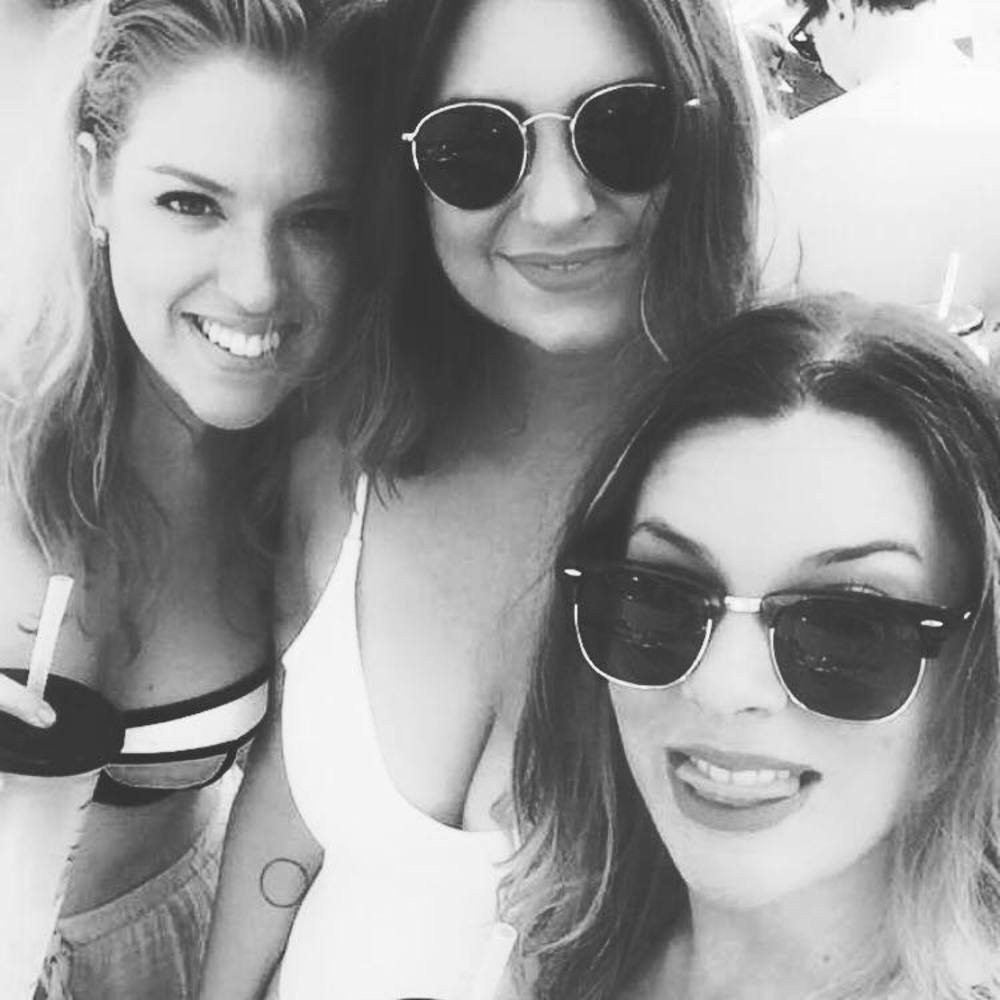 Meet your Posher, Jes