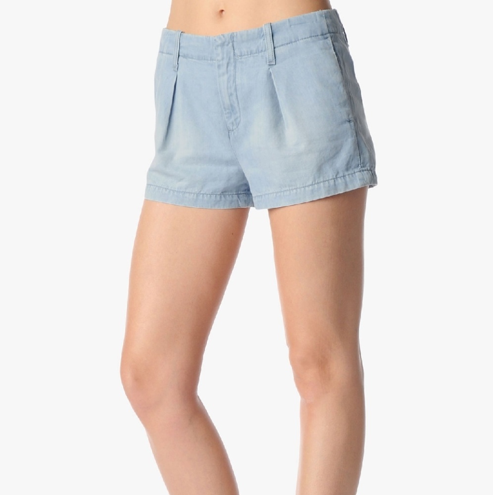 ⭐️LAST CHANCE⭐️ 7 For All Mankind denim shorts - Picture 2 of 5