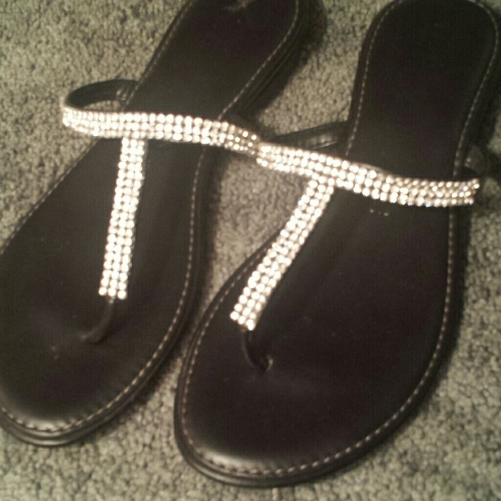 Dressy sandals, no heels!