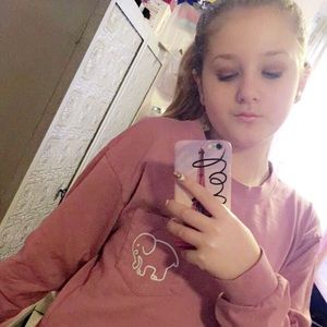 Meet your Posher, Alyssa