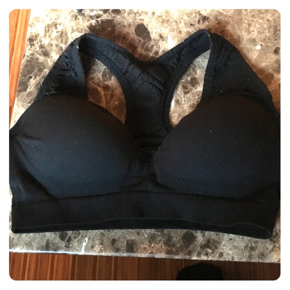 Victoria Secret sports bra