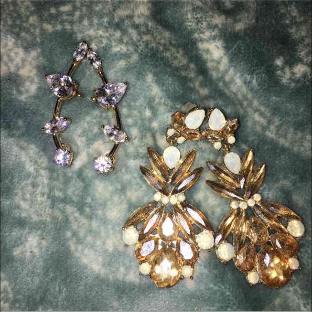Earrings - Picture 3 of 3