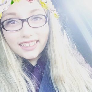 Meet your Posher, Hailey