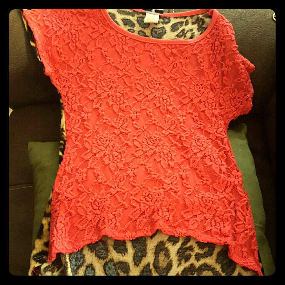 Leapord rose top
