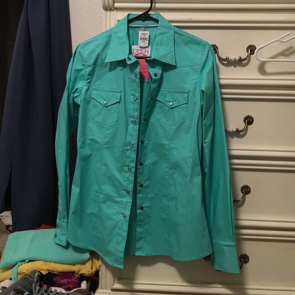 Cinch top with tags