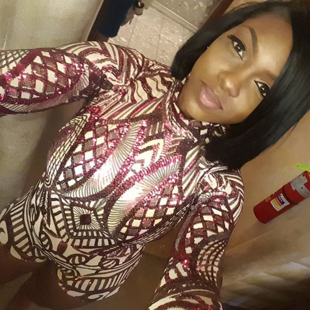 Meet your Posher, Nakita