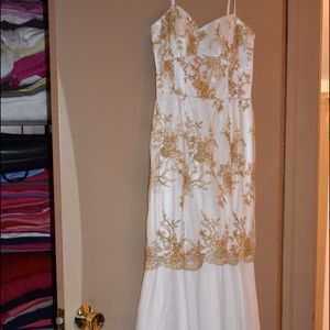 White and gold strapless mermaid dress FIRM PRICE