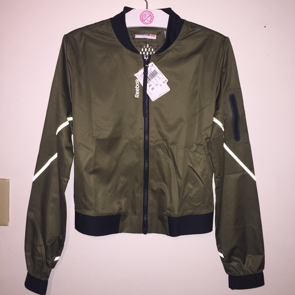 Reebok jacket - Picture 3 of 4